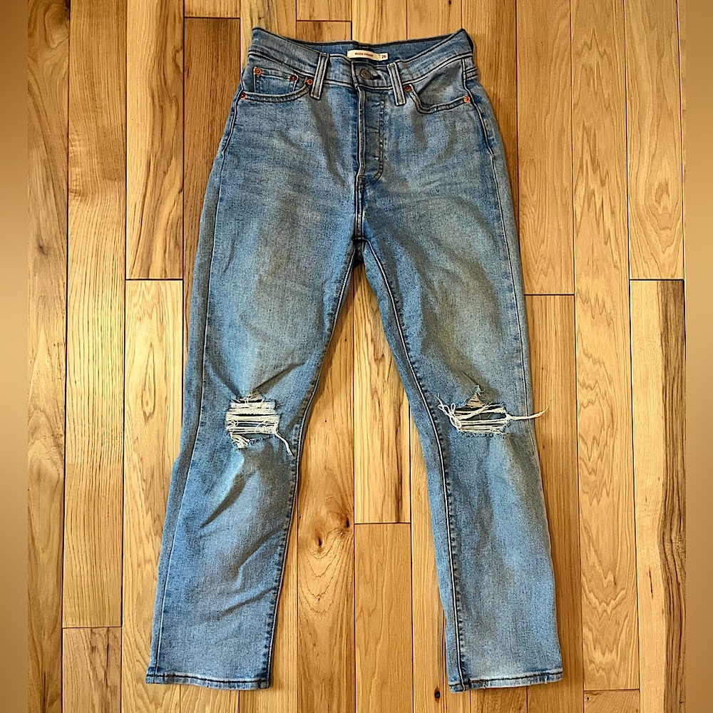 Levi’s High-waisted Wedgie Straight Jeans